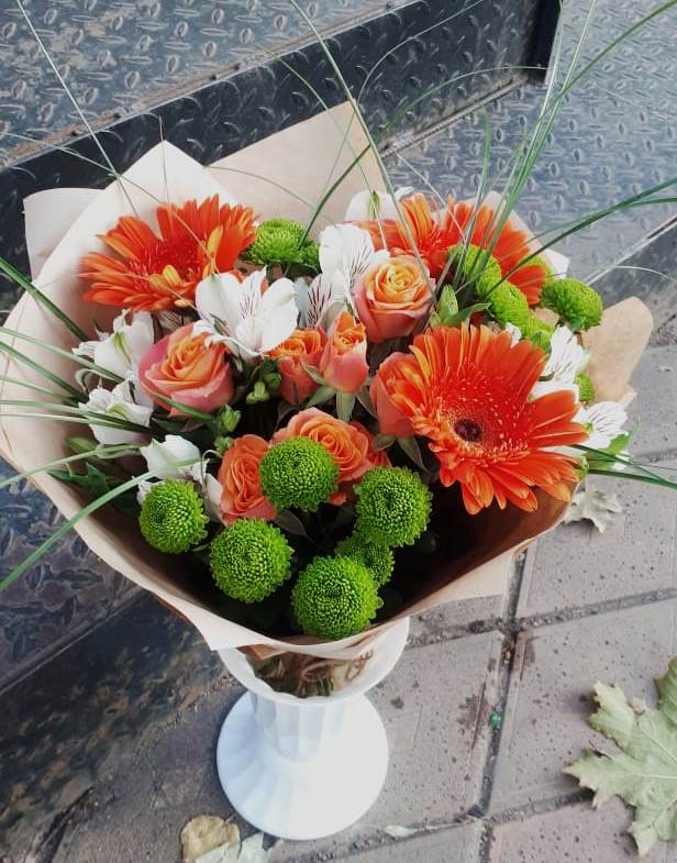 Букет цветов из: Герберы, Хризантемы, Альстромерии и Розы в Старой Купавне