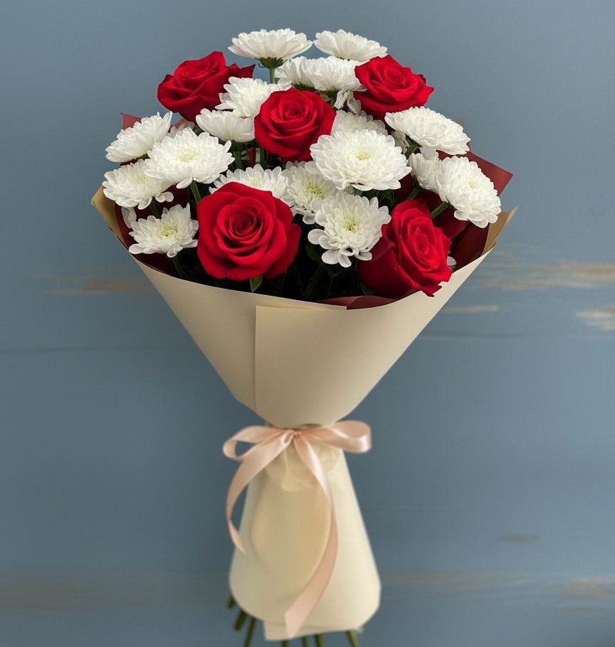 Букет цветов из: Розы и Хризантемы в Старой Купавне