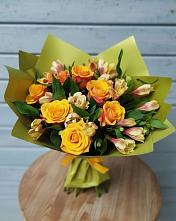 Букет цветов из:  Альстромерии и Розы в Старой Купавне