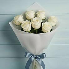 Букет 7 Белых роз Эдлесс Лав в Старой Купавне