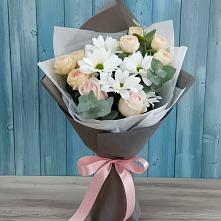 Букет цветов из:  Хризантемы и Розы в Старой Купавне