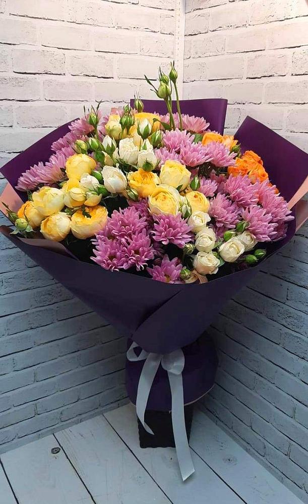 Букет цветов из: Хризантемы и Розы в Старой Купавне
