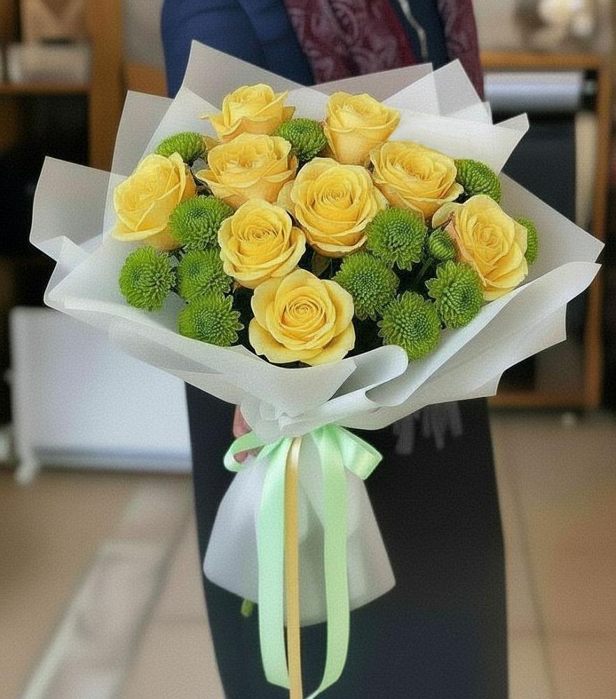 Букет цветов из: Хризантемы и Розы в Старой Купавне