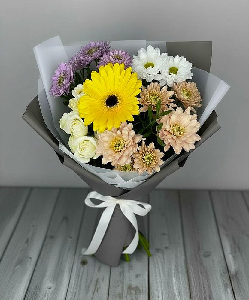 Букет цветов из: Розы, Герберы и Хризантемы в Старой Купавне