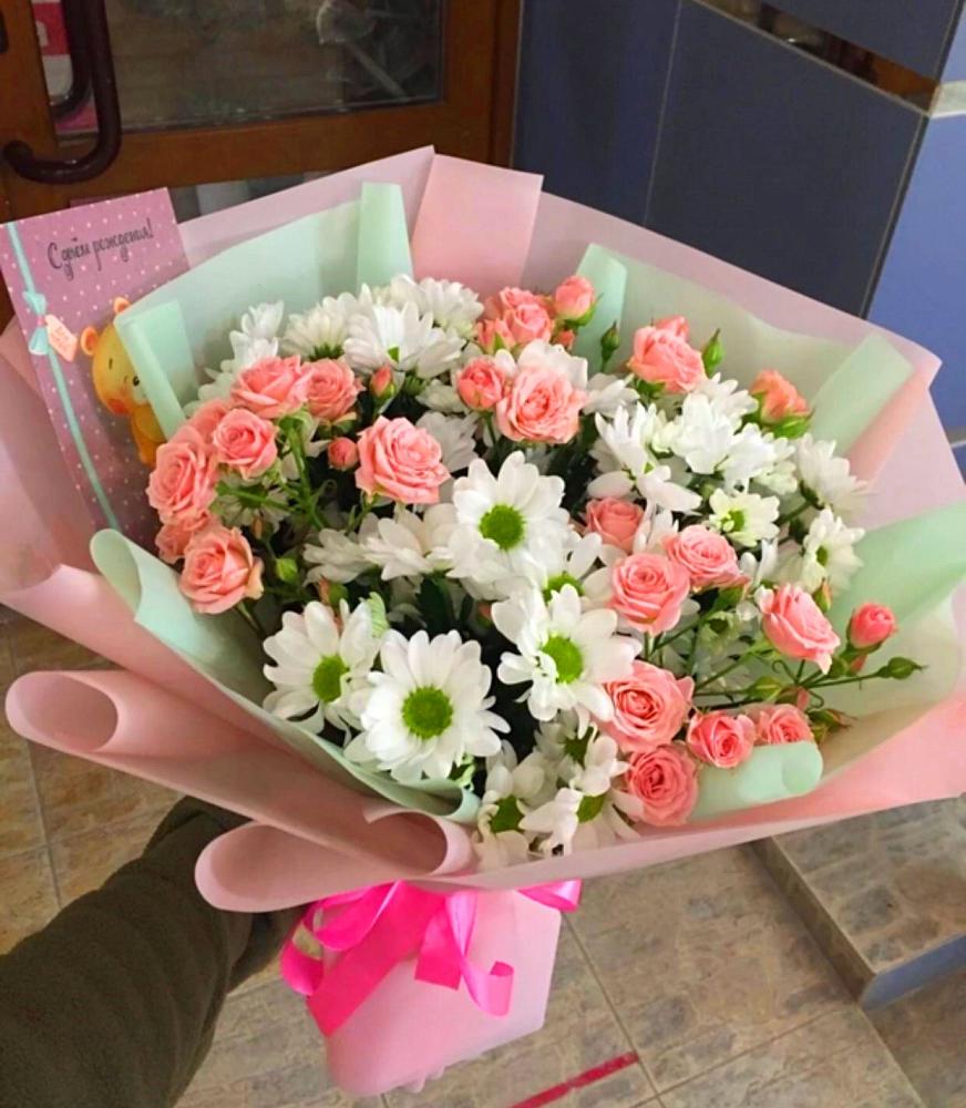 Букет цветов из: Розы и Хризантемы в Старой Купавне