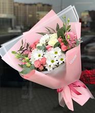 Букет цветов из:  Розы, Лизиантусы и Хризантемы в Старой Купавне