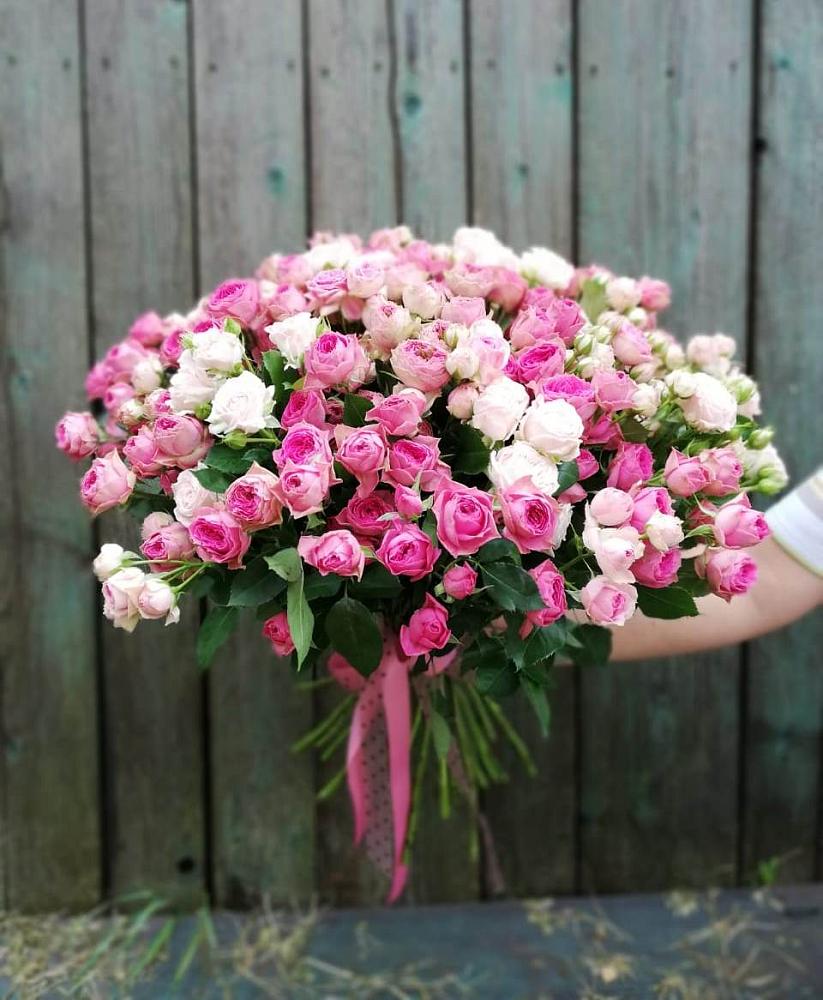 Букет Розовые кустовые розы Натали и Лав Лидия в Старой Купавне