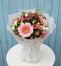 Букет цветов из:  Герберы, Альстромерии и Лизиантусы в Старой Купавне