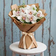 Букет цветов из:  Орхидеи и Розы в Старой Купавне